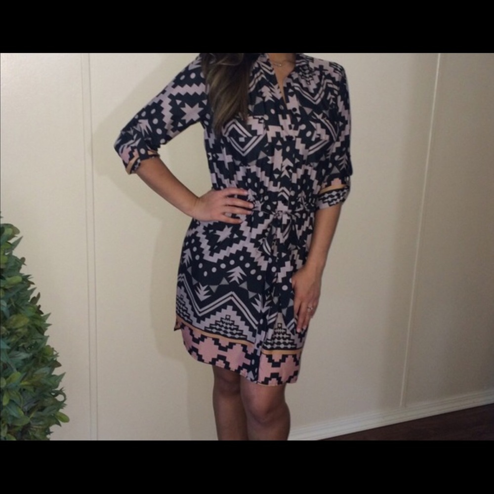 Dress - Picture 2 of 2